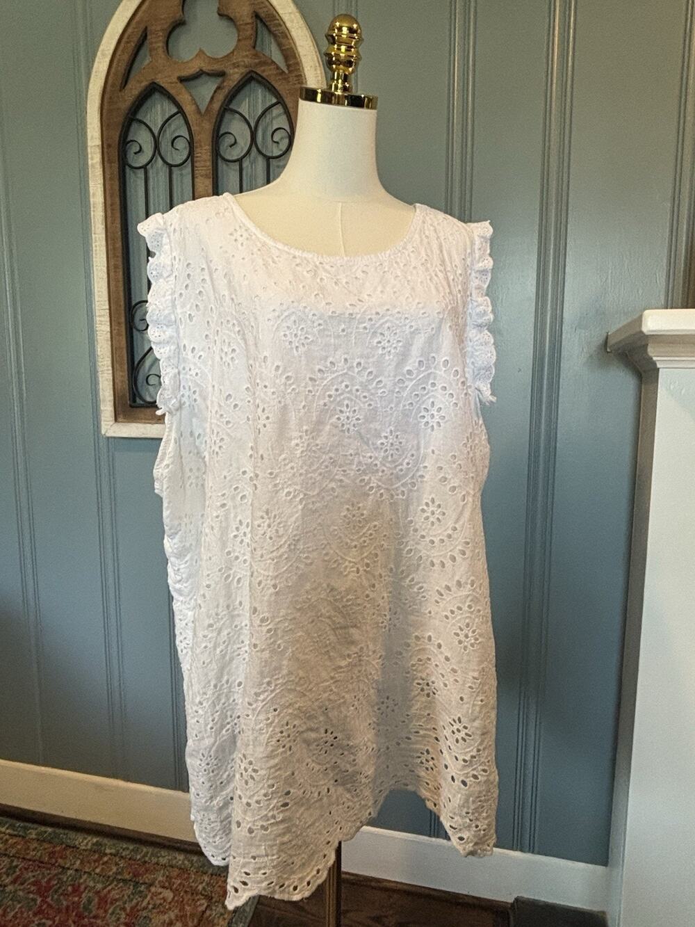 Civico 51 Italy Boho Peasant Lace Trim Cotton Tunic
Top White Sleeveless 3X